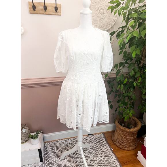 Marchesa Notte White Embroidered Minidress Size 8 NWT - Picture 1 of 12